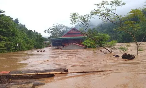11 người chết và mất tích do mưa lũ miền Trung