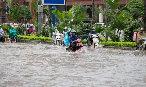 Dự báo thời tiết hôm nay 08/10/2020: Mưa lớn kéo dài ở Trung Bộ