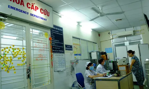 TP.HCM: Bé gái tử vong do bị kẹt giữa khe nệm và tường
