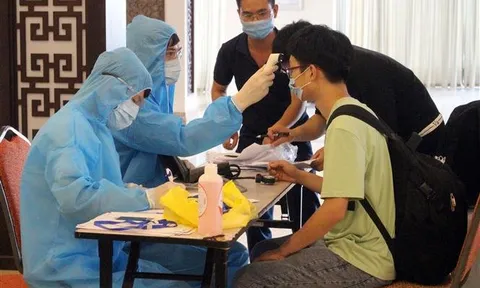 Lý giải việc du học sinh tái dương tính Covid-19 rồi lại âm tính ngay