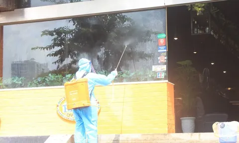 Hà Nội: Nam du học sinh tái dương tính Covid-19 sau khi về nhà