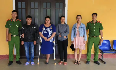 Khởi tố 4 đối tượng đánh ghen, lột đồ cô gái trẻ ở Thừa Thiên - Huế