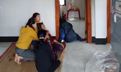 Quảng Bình: 4 mẹ con thương vong nghi ngạt khí than trong phòng kín