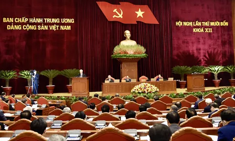 Trung ương giới thiệu nhân sự tham gia Bộ Chính trị, Ban Bí thư khóa XIII