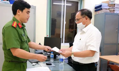 Ông Tất Thành Cang bị khởi tố, bắt tạm giam