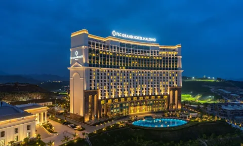 FLC Hạ Long: Hành trình từ 'Kỳ quan đứng giữa kỳ quan' tới 'Khách sạn hội nghị hàng đầu châu Á' 2 năm liên tiếp