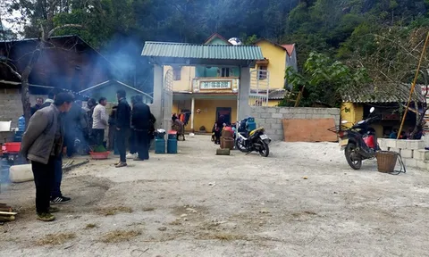 Hà Giang: 2 chị em ruột thương vong do dùng than củi sưởi ấm