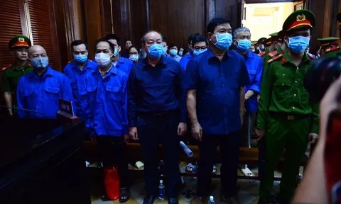 Ông Đinh La Thăng bị tuyên phạt 10 năm tù