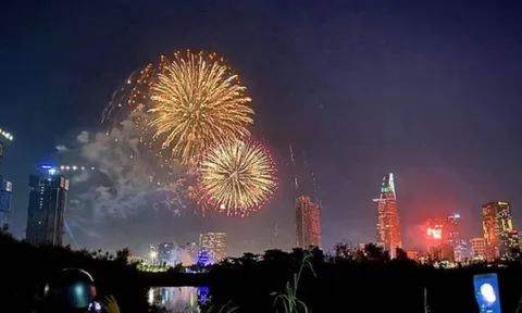 Tết dương lịch 2021, TP.HCM bắn pháo hoa tại 3 địa điểm