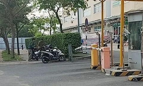 TP.HCM: Phát hiện thi thể người phụ nữ nghi rơi từ tầng cao chung cư xuống