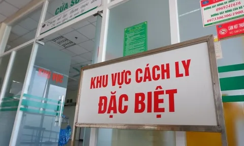 Chiều 30/12, cụ bà 70 tuổi cùng một người khác mắc COVID-19, Việt Nam có 1.456 bệnh nhân