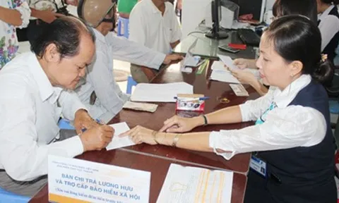 Hà Nội và Nghệ An sẽ chi trả gộp 2 tháng lương hưu, trợ cấp BHXH dịp Tết