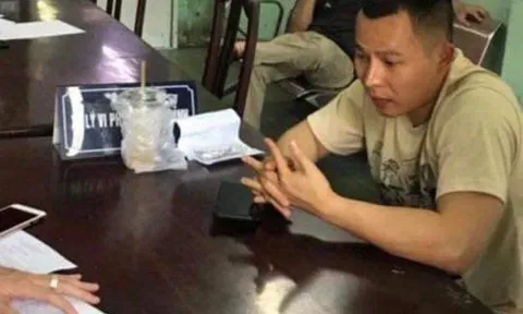 Vũ Khắc Tiệp lên tiếng về những hình ảnh be bét máu, ngồi đồn công an