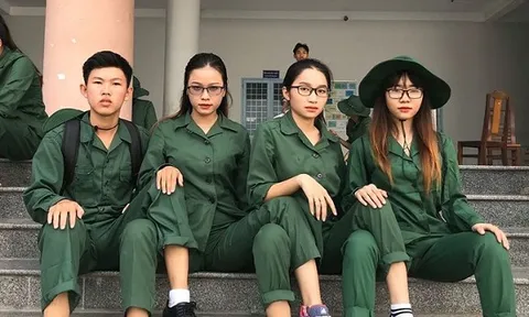 Những bức ảnh 'tạo trend' siêu bá đạo của học trò 'làm mưa làm gió' mạng xã hội