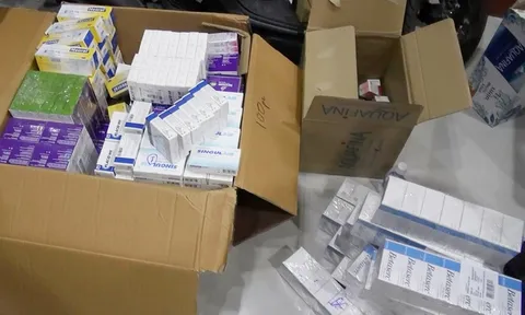 Phát hiện lô thuốc tân dược 'khủng' giá 3 tỷ đồng nghi nhập lậu