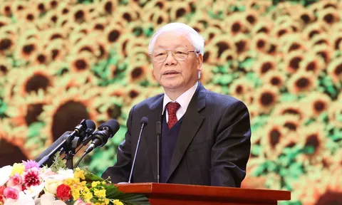 Mít tinh trọng thể kỷ niệm 90 năm Ngày thành lập Đảng Cộng sản