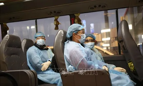 30 công dân Việt Nam từ Vũ Hán về nước