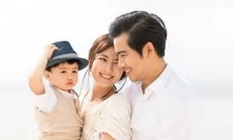 Lan Ngọc chúc Thanh Bình 'mau mau lấy vợ' trong dịp Valentine