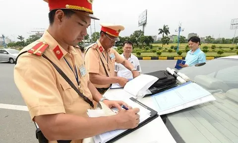 Người vi phạm giao thông sẽ nộp tiền phạt qua Cổng dịch vụ công quốc gia