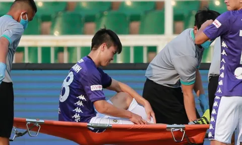 Duy Mạnh dính chấn thương nặng trong trận Siêu cúp Quốc gia
