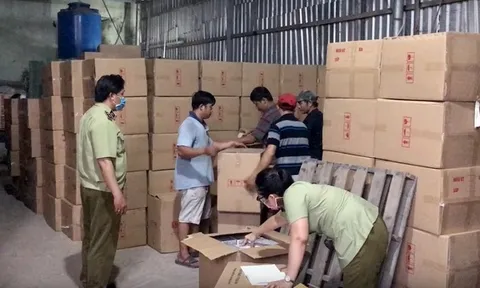 TP.HCM: Phát hiện gần 1 triệu khẩu trang y tế không rõ nguồn gốc