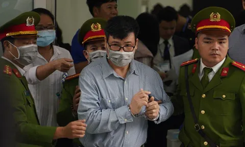Sáng nay (9/3), xét xử Trương Duy Nhất tiếp tay cho Phan Văn Anh Vũ mua bán đất công
