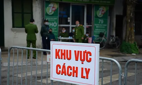 Một khách hạng C trên chuyến bay VN0054 tự đi xe máy đến bệnh viện xin cách ly