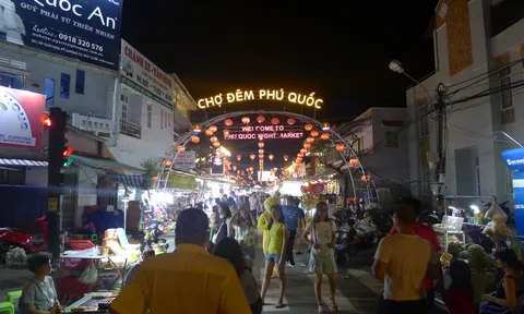 Tạm ngừng hoạt động chợ đêm Phú Quốc