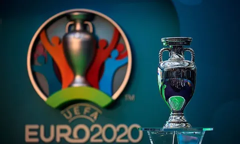 Chính thức hoãn vòng chung kết EURO 2020 sang năm 2021