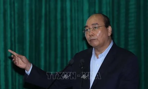 Thủ tướng biểu dương toàn quân 'vì nhân dân quên mình' chống đại dịch Covid-19
