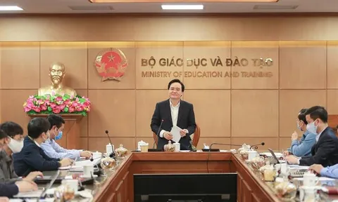 Bộ trưởng Phùng Xuân Nhạ yêu cầu khẩn trương công bố đề tham khảo thi THPT quốc gia 2020