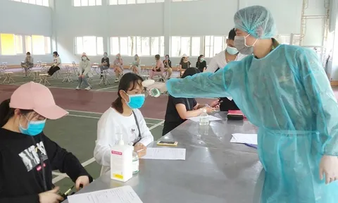 Nhiều ca dương tính covid-19 trong cộng đồng, Thủ tướng chỉ thị cấp bách phòng chống dịch