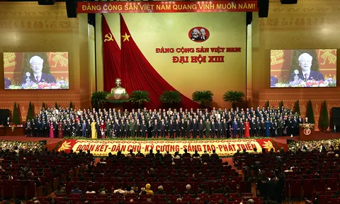 Bế mạc Đại hội Đảng toàn quốc lần thứ XIII