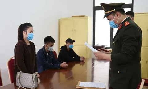 Trốn chốt kiểm dịch Covid-19, 4 người bị phạt 100 triệu đồng