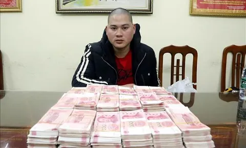 Lạng Sơn: Bắt giữ 5 đối tượng vận chuyển tiền trái phép qua biên giới