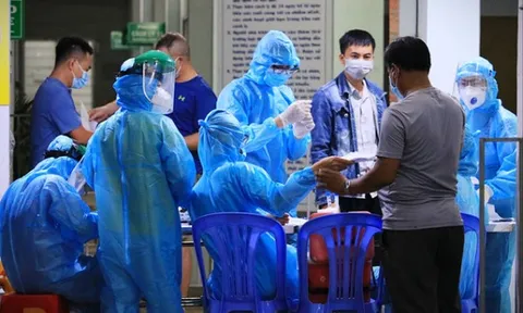 Thêm 2 ca nghi nhiễm COVID-19, là nhân viên sân bay Tân Sơn Nhất