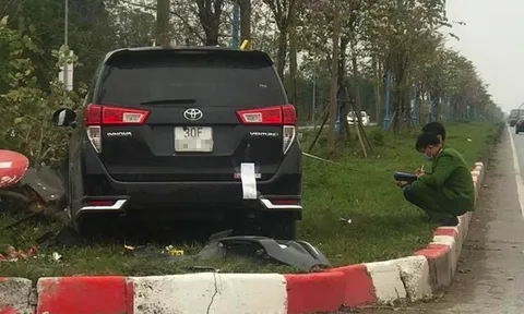 Ôtô gây tai nạn liên hoàn khiến 3 người thương vong ở Hà Nội
