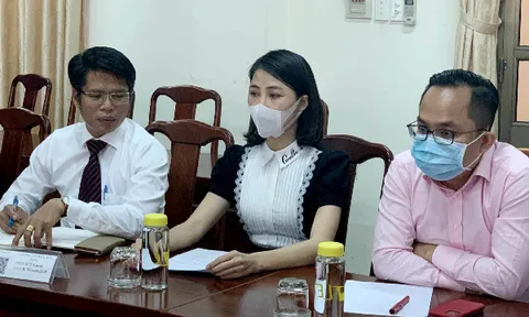 Thơ Nguyễn bất ngờ ẩn toàn bộ video, tắt kiếm tiền từ YouTube