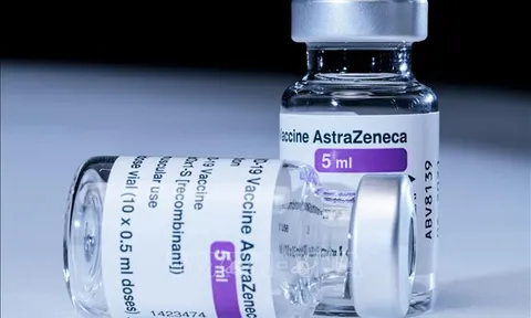 Thêm nhiều nước quay lại dùng vaccine AstraZeneca phòng COVID-19