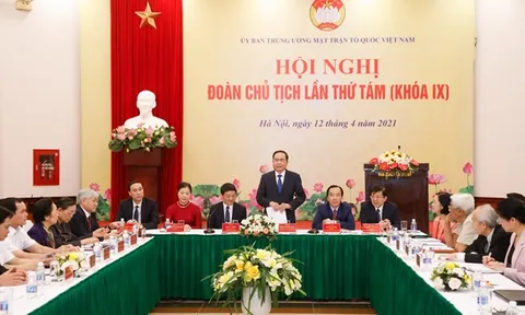 Đồng chí Đỗ Văn Chiến được giới thiệu giữ cương vị mới