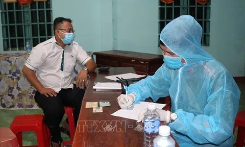 Chiều 13/4, Việt Nam thêm 7 ca mắc mới COVID-19