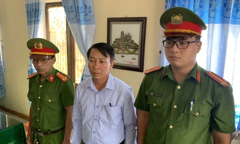 Bắt nguyên chủ tịch xã tham ô tài sản gần 1 tỷ đồng