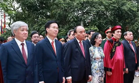 Chủ tịch nước dâng hương tưởng nhớ các vua Hùng