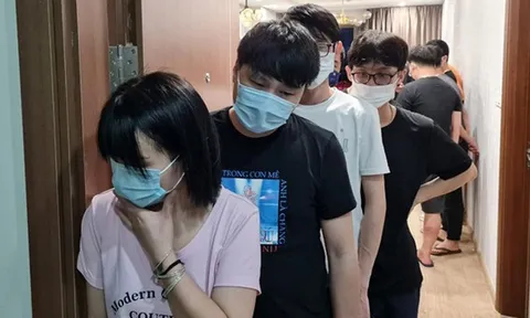 Tạm giam 3 người Trung Quốc tổ chức cho đồng hương ở lại trái phép tại Việt Nam