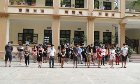 Bắc Ninh: Bắt quả tang 33 thanh niên tụ tập hát karaoke bất chấp lệnh cấm