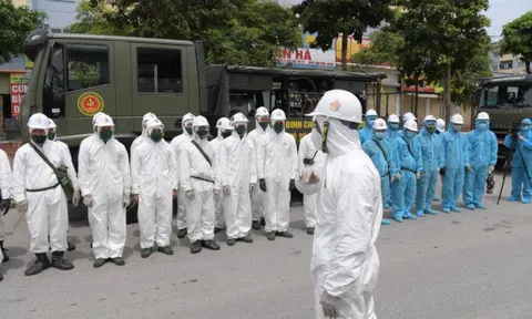 Nhân viên vệ sinh tại bệnh viện Thanh Nhàn dương tính với virus SARS-CoV-2
