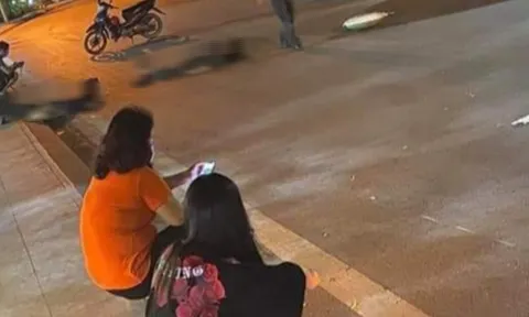 Quảng Ninh: Xe máy chở 3 đâm vào cột điện cao áp, 2 người tử vong