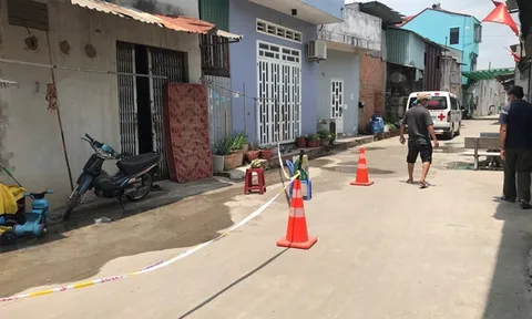 Bình Dương: Phát hiện thi thể người đàn ông phân hủy dưới nền nhà