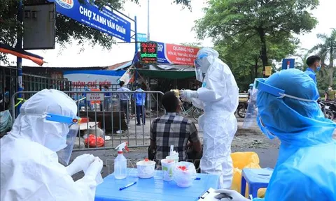 Sáng 26/5, Hà Nội có thêm 8 ca dương tính mới, liên quan đến chùm ca bệnh công ty T&T