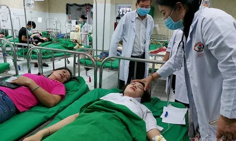 Nhiều công nhân bị ngộ độc do rò rỉ khí Amoniac ở Bình Dương
